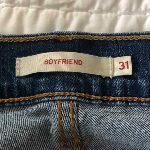 Levi’s Boyfriend Jeans - Picture 5 of 8